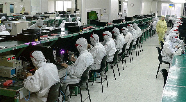 Foxconn-factory-iPhone