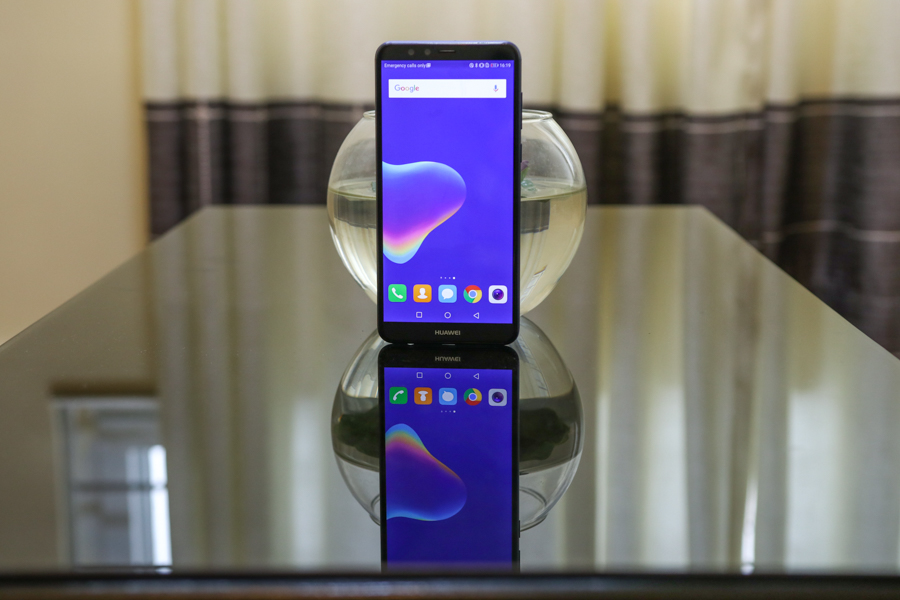 Huawei Y9 2018 review display