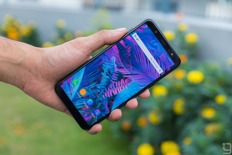 Samsung Galaxy A6 Plus display review