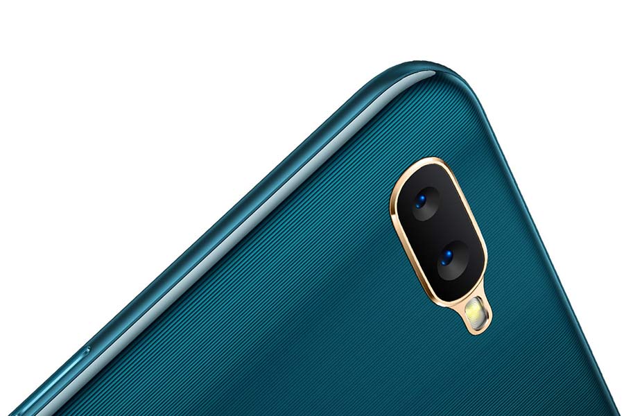 oppo a7 camera