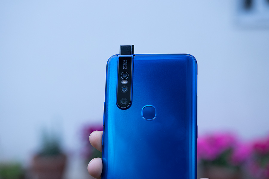 Vivo V15 pop up camera