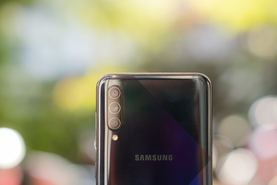 samsung galaxy a50s triple rear back camera led flash