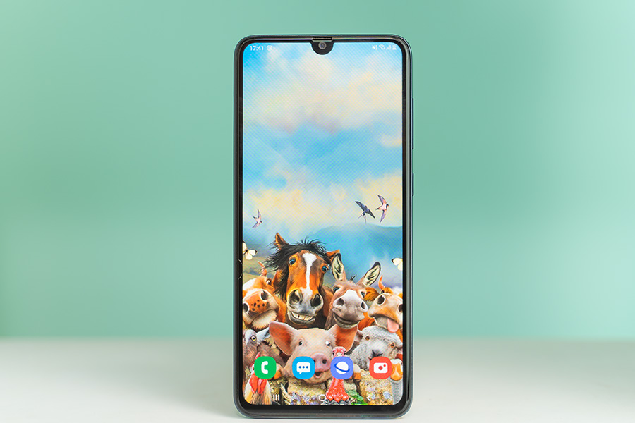 samsung galaxy a70s display front