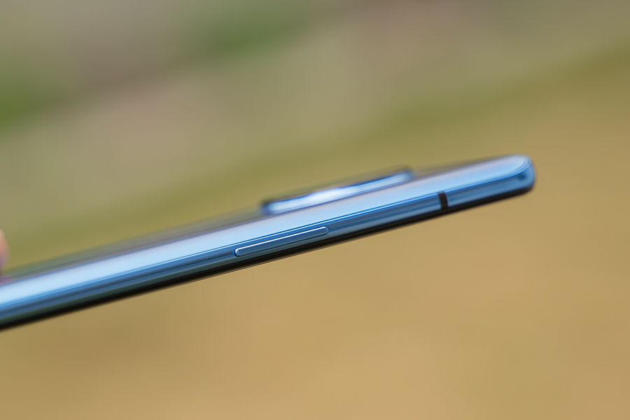 OnePlus 7T volumn keys