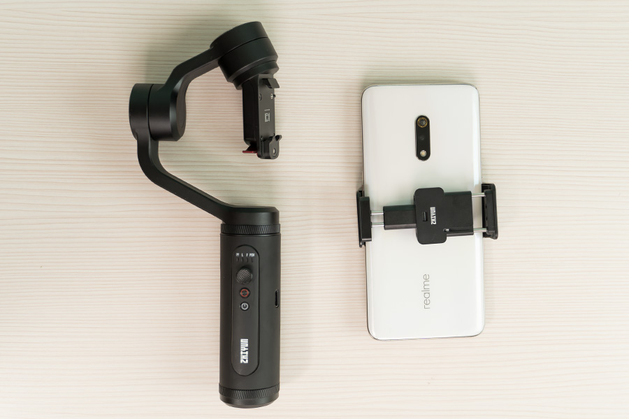 Zhiyun Smooth-Q2 with separate phone holder
