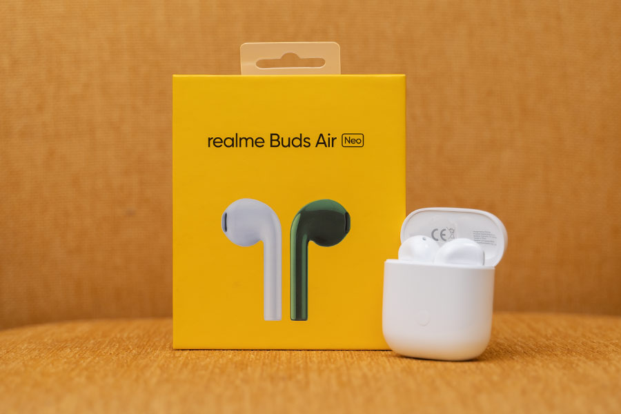 Realme Buds Air Neo - Design