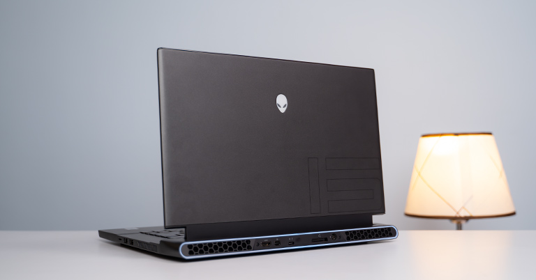 alienware m15 R3 review