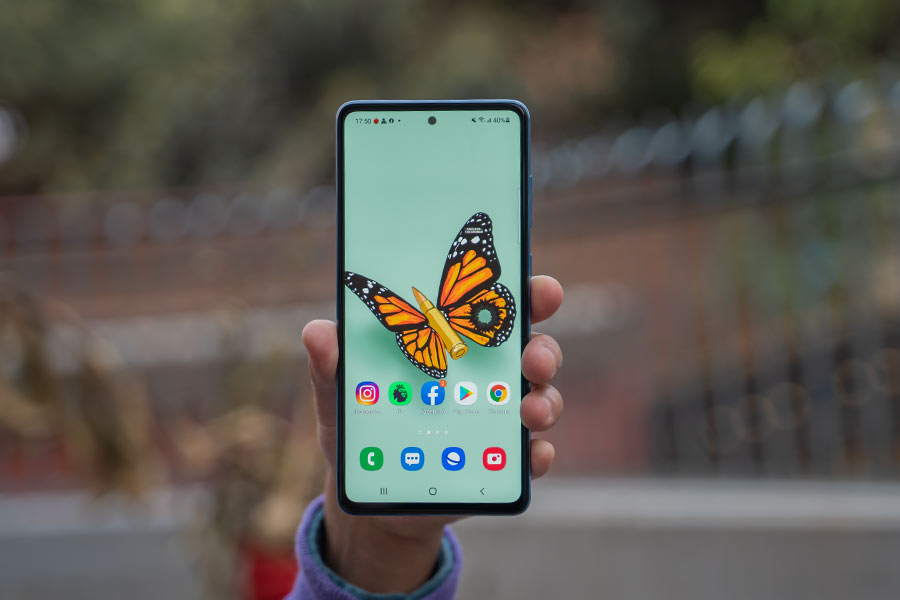 Galaxy A72 - Display 1