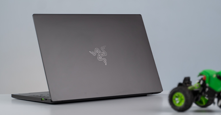Razer Blade Stealth 13 Late 2020 Review Gaming Ultrabook