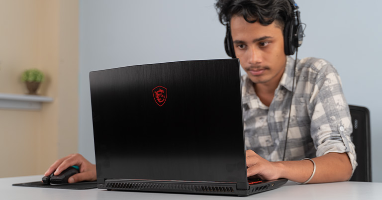 MSI GF65 Thin 10UE Review Gaming Laptop