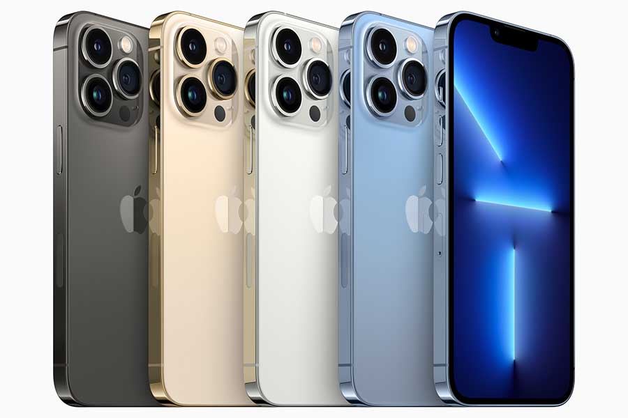 Apple iPhone 13 Design and Display
