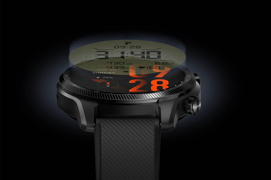 Mobvoi TicWatch Pro 3 Ultra GPS Design and Display