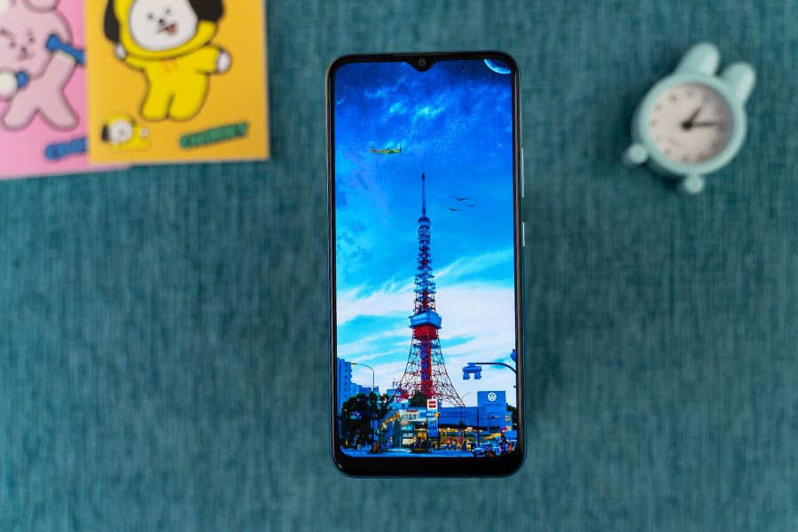 Realme C25Y Display