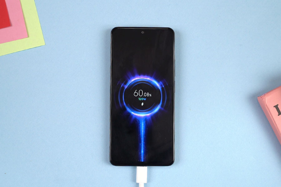 Xiaomi 11i Hypercharge - Charging