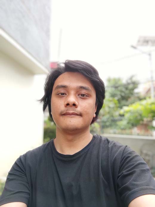 Xiaomi 12X - vs - Portrait Selfie 1