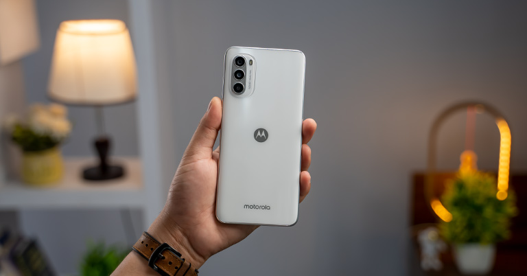 Motorola Moto G52 Review