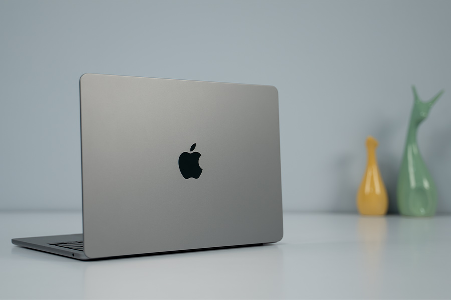 AppleMacBookAirM22022 - Design