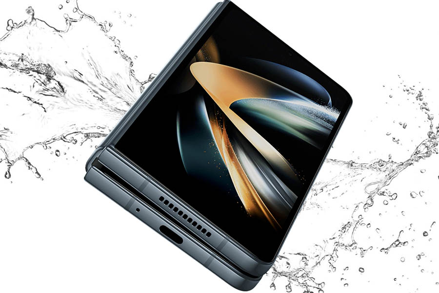 Samsung Galaxy Z Fold 4 - IPX8 Water Resistance