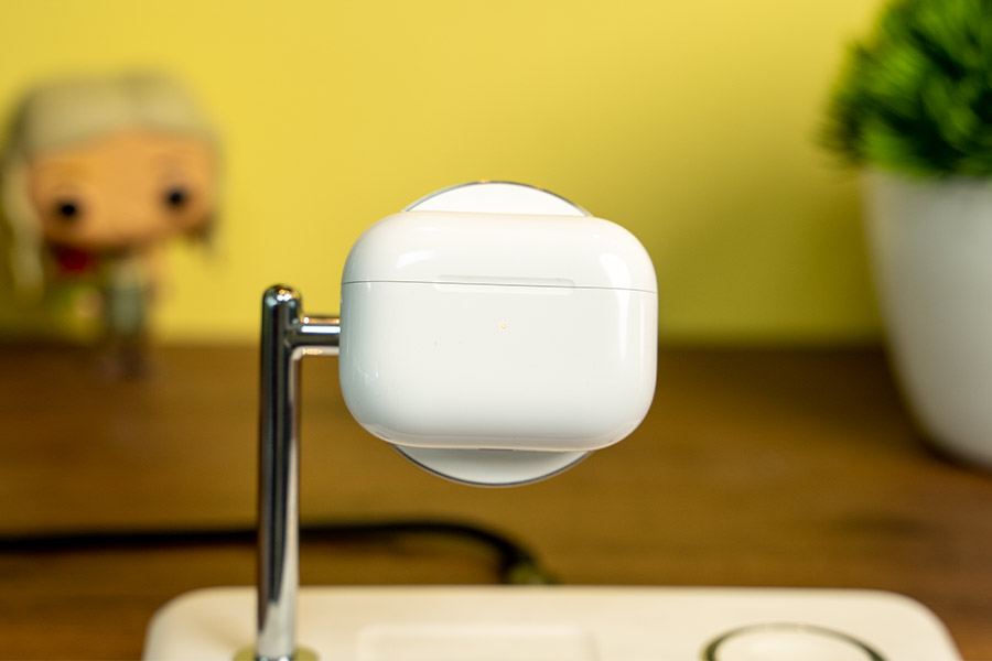 AppleAirPodsPro2nd Generation - MagSafe Charging