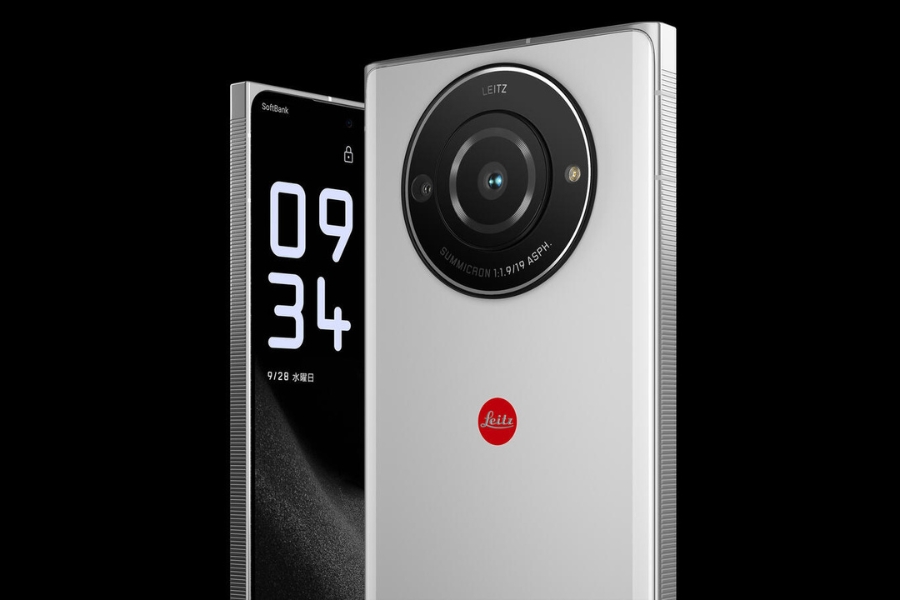 Leica Leitz Phone 2 Design, Display