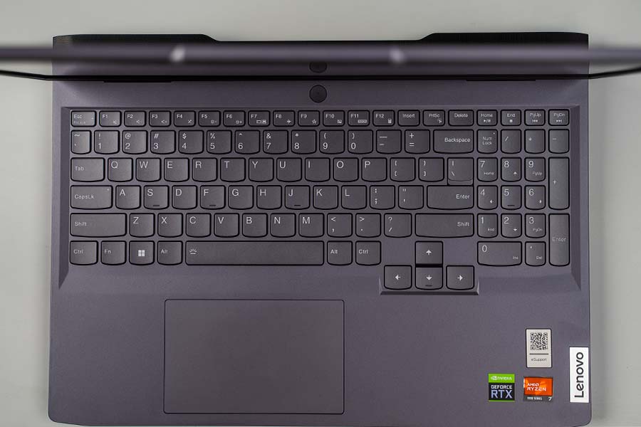 Lenovo LOQ 15 2023 - Keyboard
