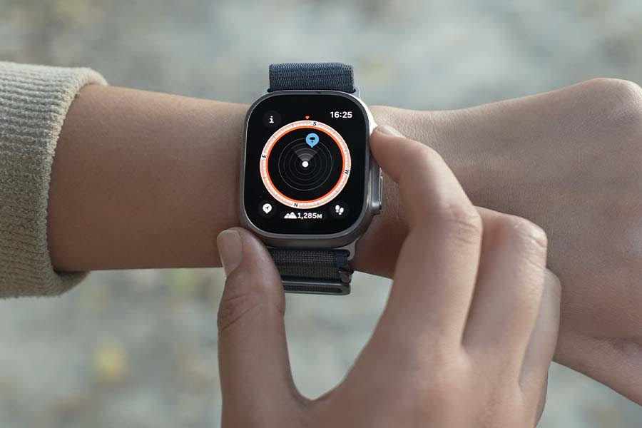 Apple Watch Ultra 2 Compass Waypoints
