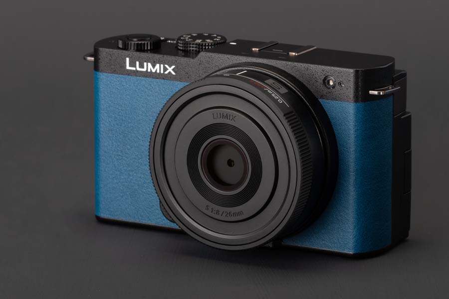 Panasonic Lumix S9 Design