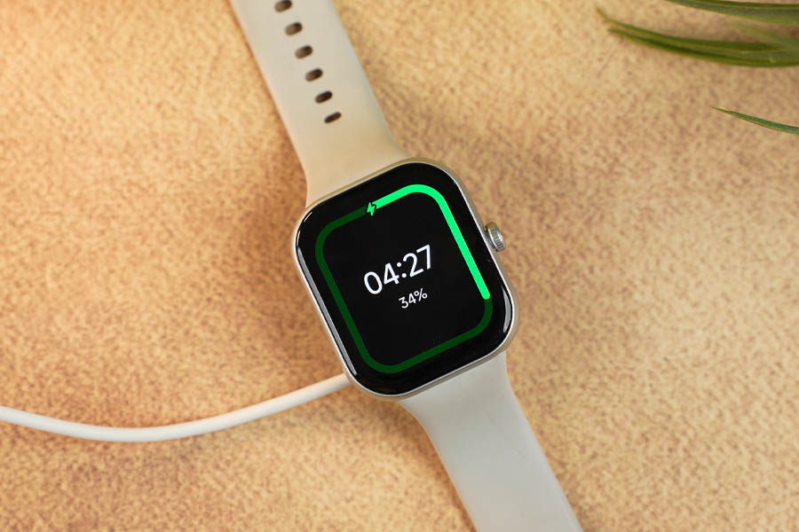 Redmi Watch Move Charging