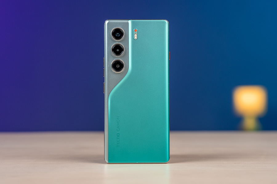 Tecno Camon 40 Review