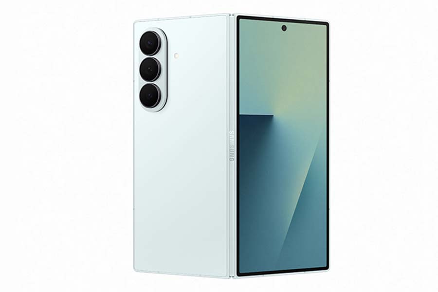 Samsung Galaxy Z Fold7 display