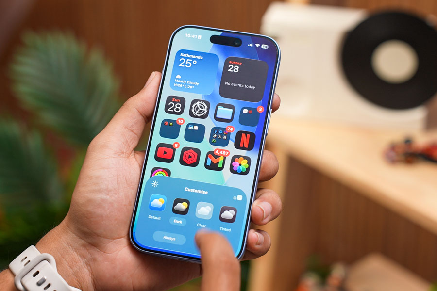 iPhone 17 Software
