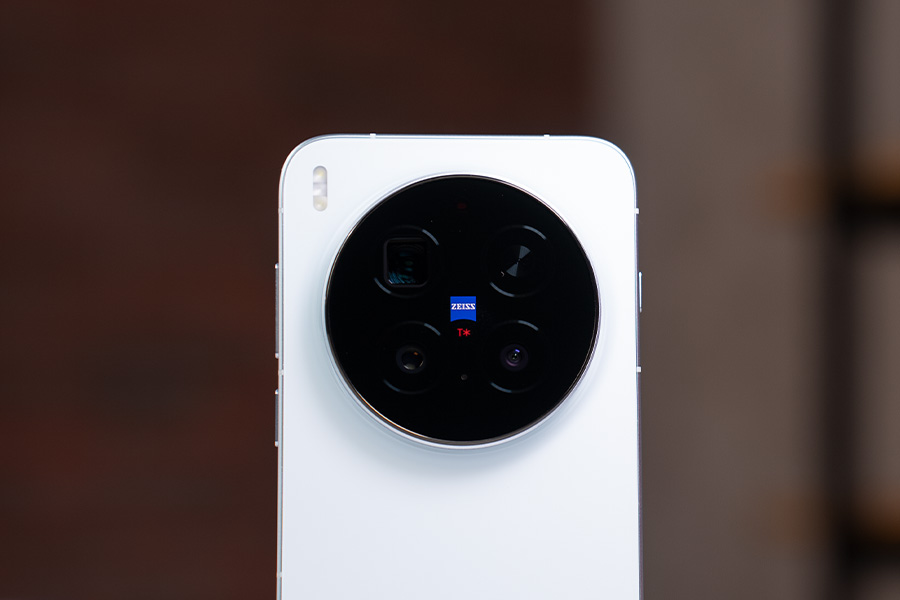 Vivo X300 Pro Camera