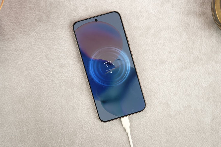 Xiaomi 15T Pro Charging