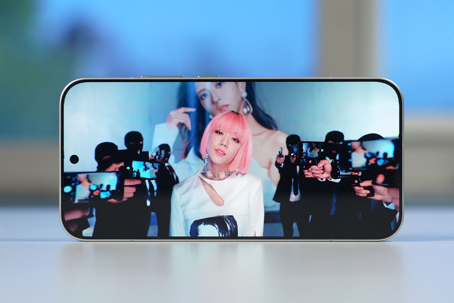 Xiaomi 17 Pro Max Media Playback